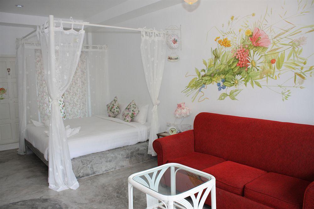 Chic Boutique Hotel Phuket Dış mekan fotoğraf