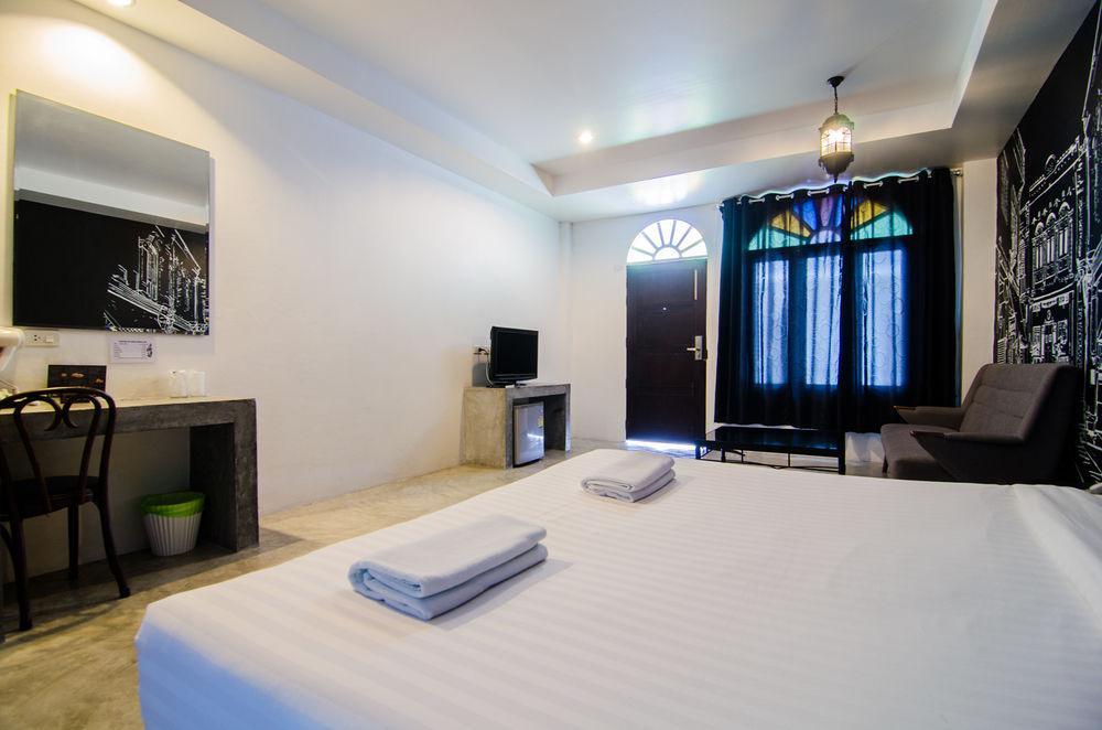 Chic Boutique Hotel Phuket Dış mekan fotoğraf